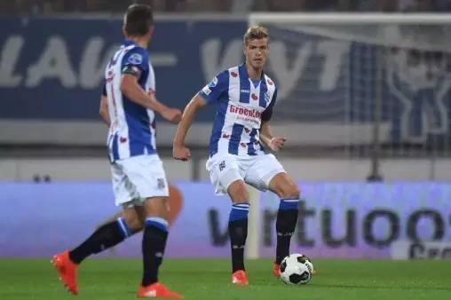 切尔西后腰身体素质远超德罗巴，穆里尼奥夸他一天能踢两场英超